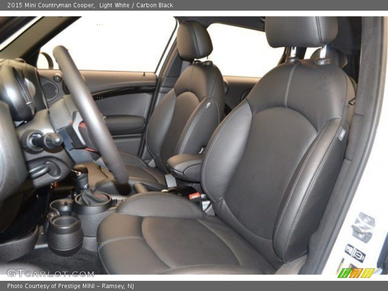 Light White / Carbon Black 2015 Mini Countryman Cooper