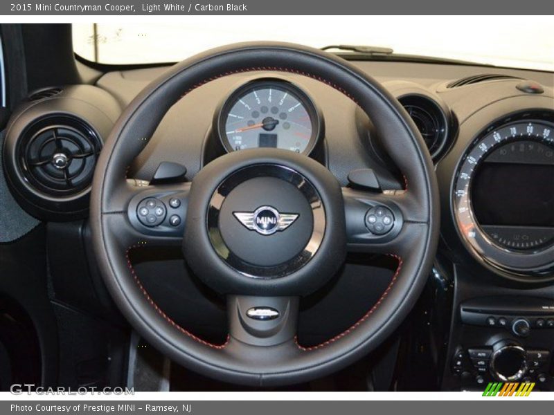 Light White / Carbon Black 2015 Mini Countryman Cooper
