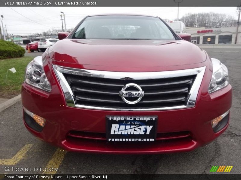 Cayenne Red / Charcoal 2013 Nissan Altima 2.5 SV