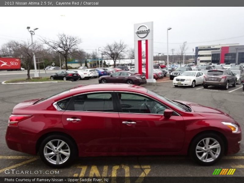 Cayenne Red / Charcoal 2013 Nissan Altima 2.5 SV