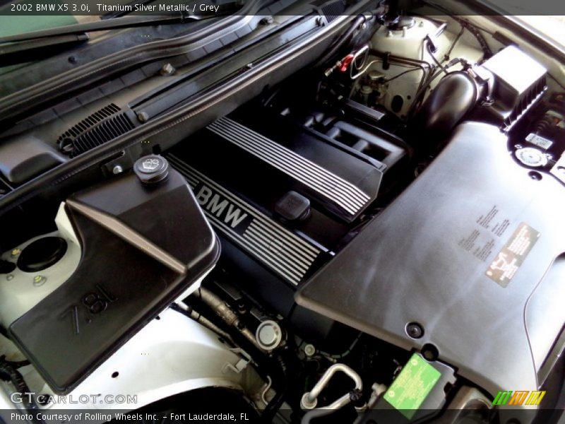 Titanium Silver Metallic / Grey 2002 BMW X5 3.0i