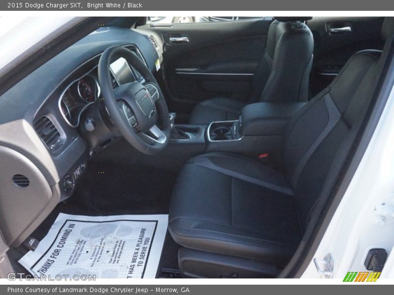 Bright White / Black 2015 Dodge Charger SXT