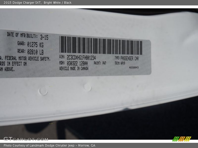 Bright White / Black 2015 Dodge Charger SXT