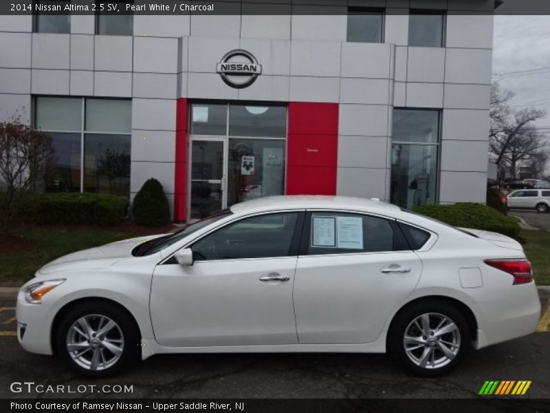 Pearl White / Charcoal 2014 Nissan Altima 2.5 SV