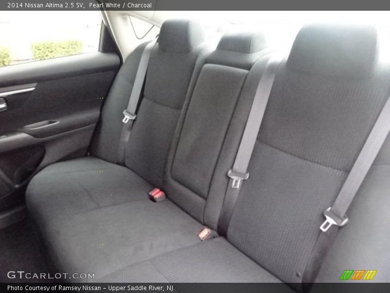 Pearl White / Charcoal 2014 Nissan Altima 2.5 SV