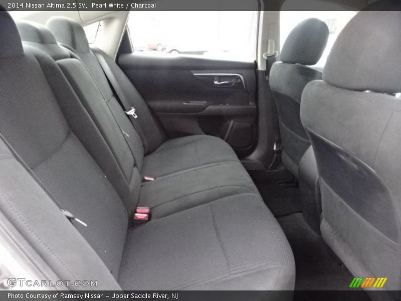 Pearl White / Charcoal 2014 Nissan Altima 2.5 SV