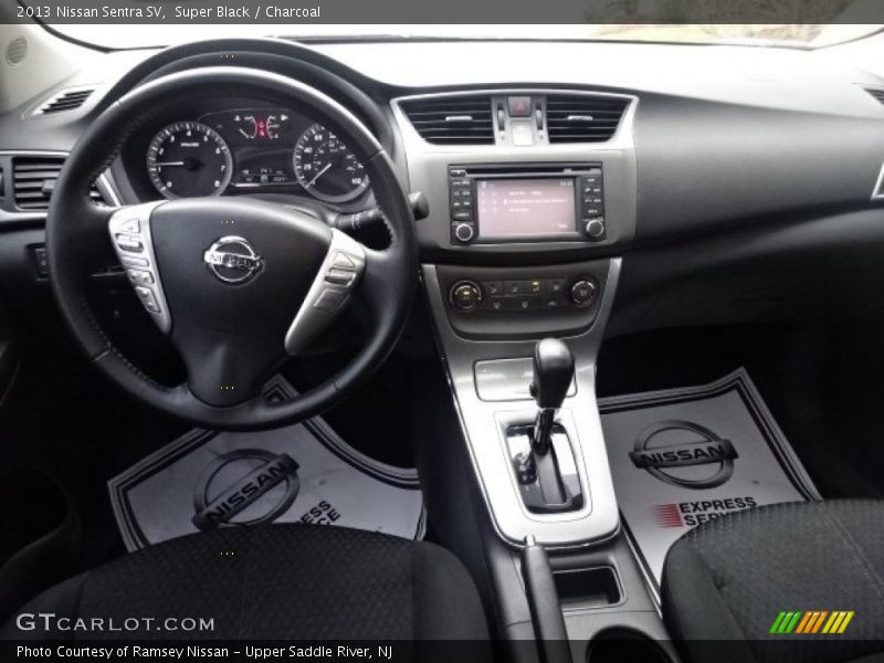 Super Black / Charcoal 2013 Nissan Sentra SV