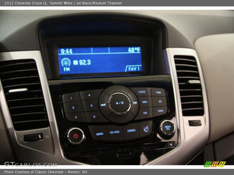 Summit White / Jet Black/Medium Titanium 2012 Chevrolet Cruze LS