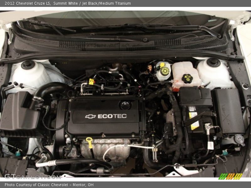 Summit White / Jet Black/Medium Titanium 2012 Chevrolet Cruze LS