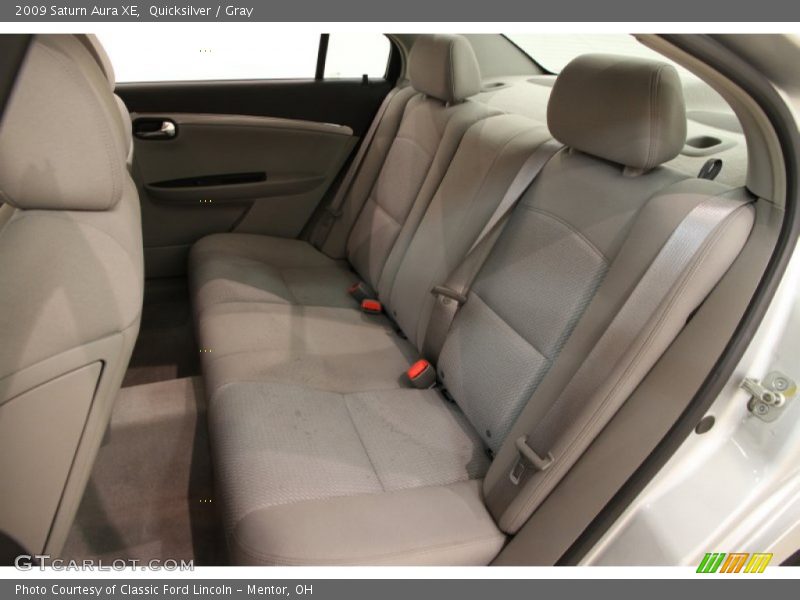 Quicksilver / Gray 2009 Saturn Aura XE