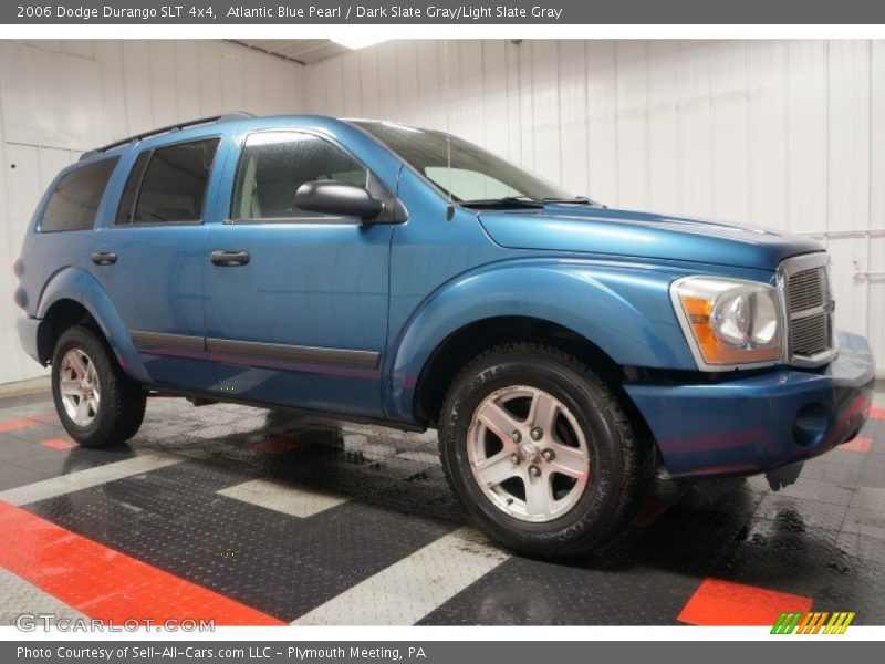 Front 3/4 View of 2006 Durango SLT 4x4