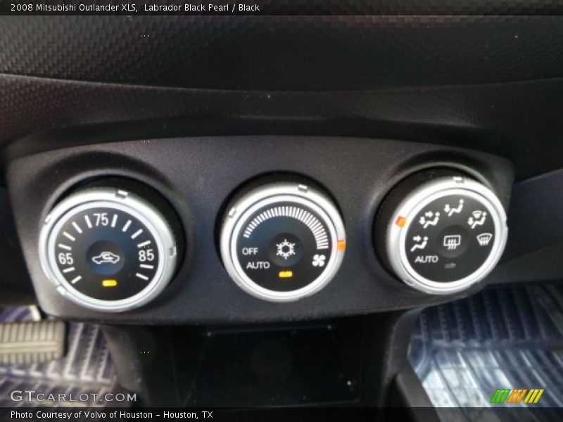 Labrador Black Pearl / Black 2008 Mitsubishi Outlander XLS