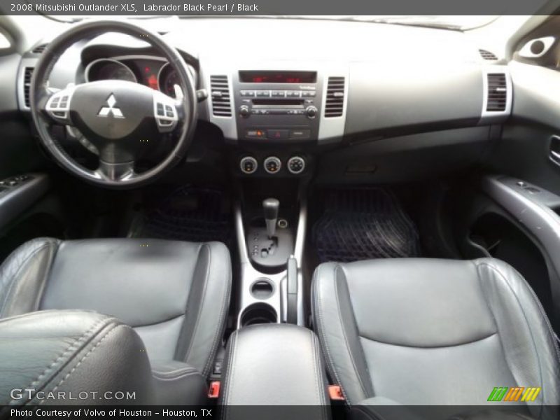 Labrador Black Pearl / Black 2008 Mitsubishi Outlander XLS