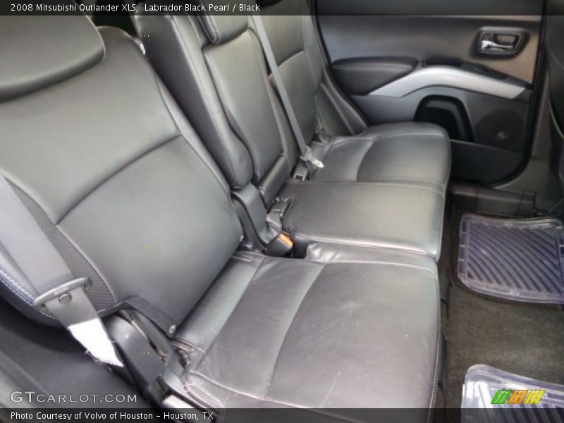 Labrador Black Pearl / Black 2008 Mitsubishi Outlander XLS