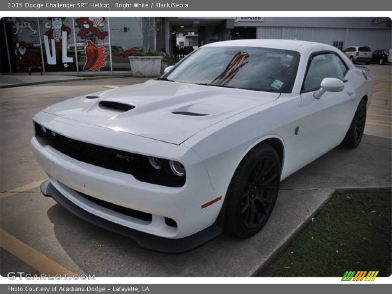 Front 3/4 View of 2015 Challenger SRT Hellcat