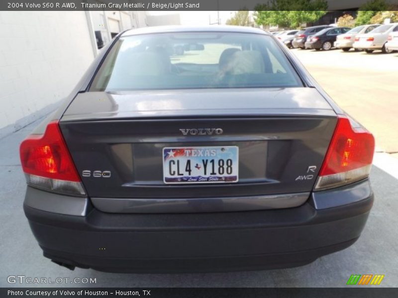 Titanium Gray Metallic / Beige/Light Sand 2004 Volvo S60 R AWD
