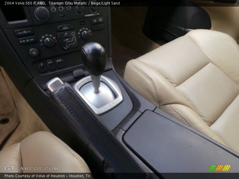 Titanium Gray Metallic / Beige/Light Sand 2004 Volvo S60 R AWD
