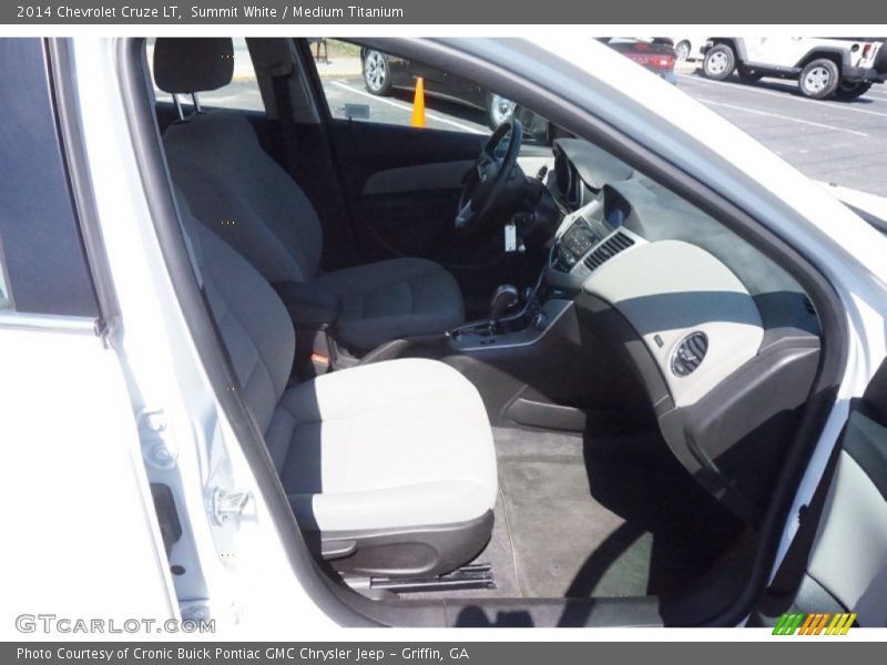 Summit White / Medium Titanium 2014 Chevrolet Cruze LT