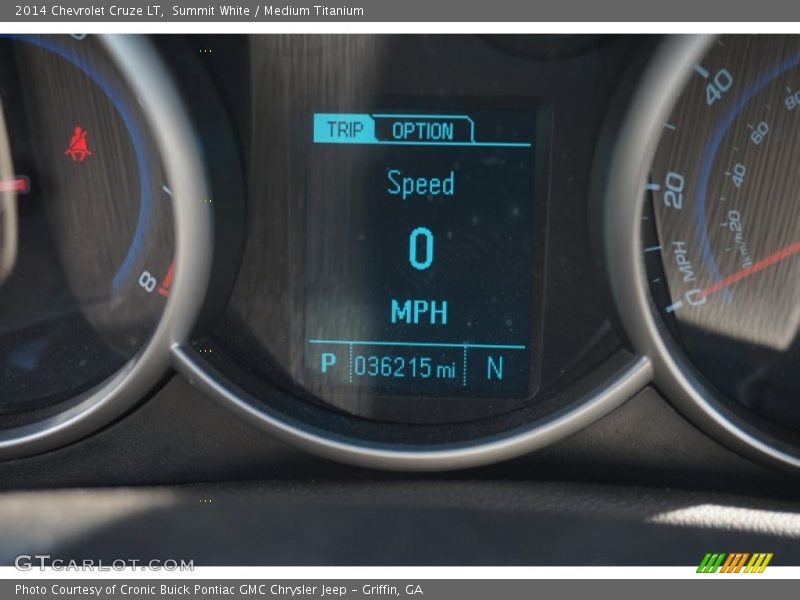 Summit White / Medium Titanium 2014 Chevrolet Cruze LT