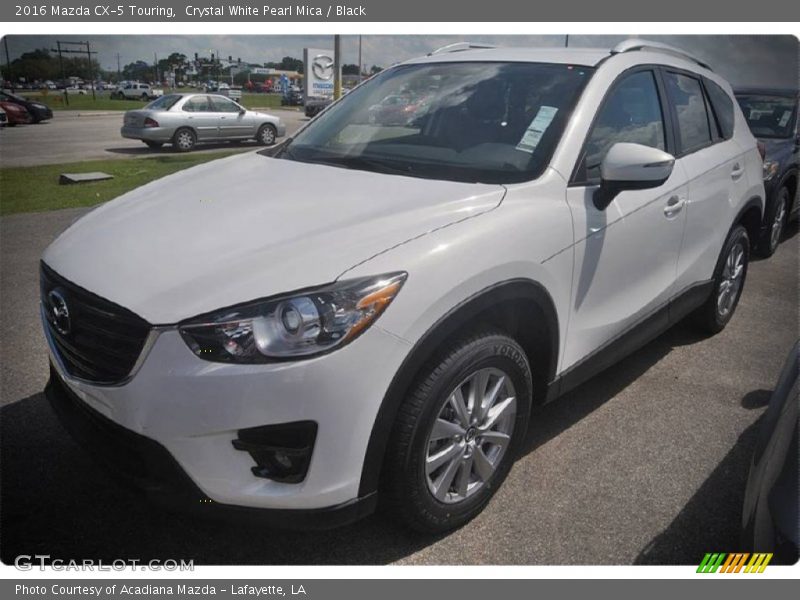 Front 3/4 View of 2016 CX-5 Touring