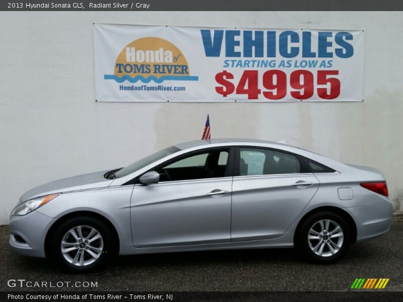 Radiant Silver / Gray 2013 Hyundai Sonata GLS