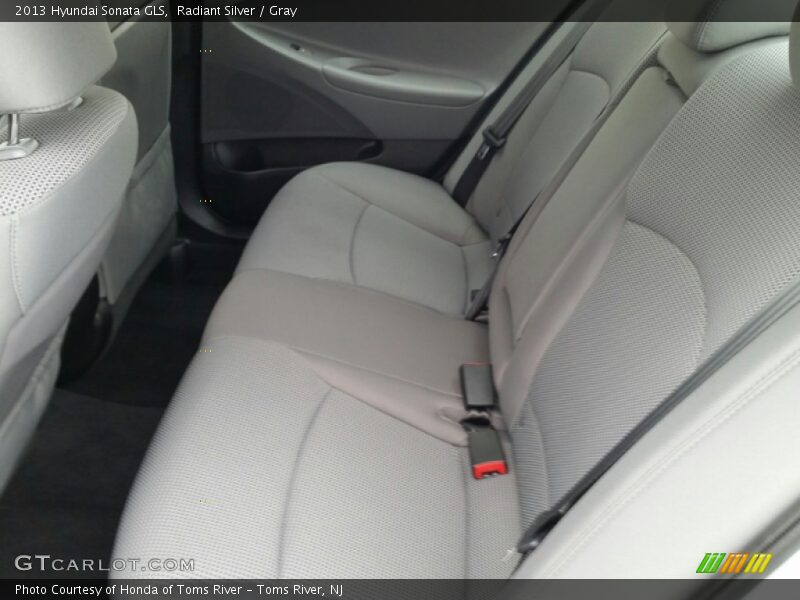Radiant Silver / Gray 2013 Hyundai Sonata GLS
