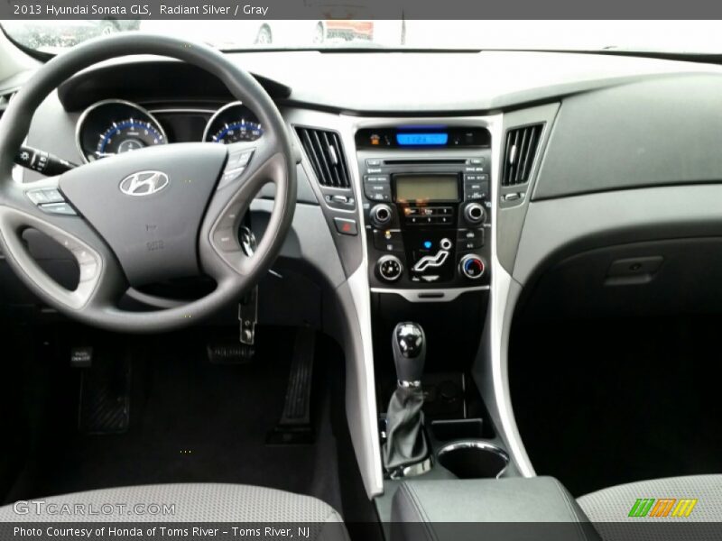 Radiant Silver / Gray 2013 Hyundai Sonata GLS