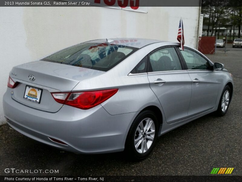 Radiant Silver / Gray 2013 Hyundai Sonata GLS