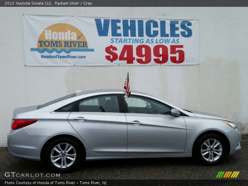 Radiant Silver / Gray 2013 Hyundai Sonata GLS