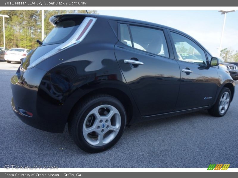 Super Black / Light Gray 2011 Nissan LEAF SV
