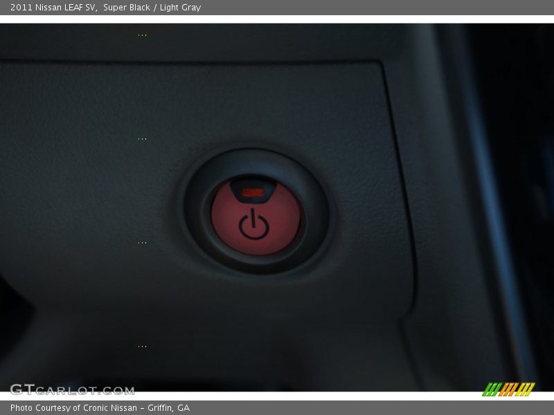 Super Black / Light Gray 2011 Nissan LEAF SV