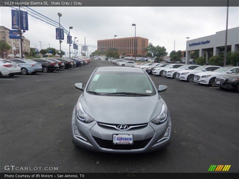 Shale Gray / Gray 2016 Hyundai Elantra SE