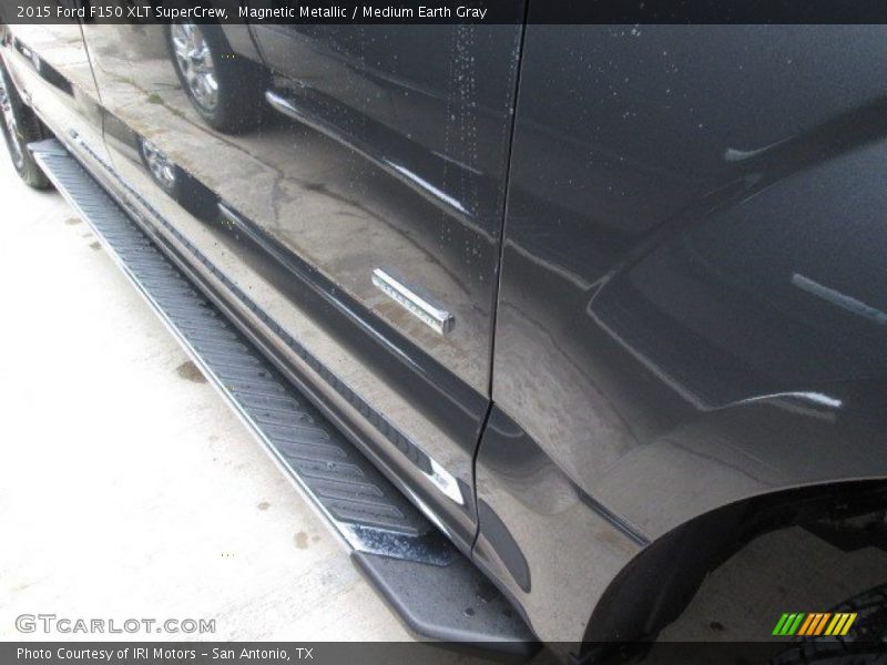 Magnetic Metallic / Medium Earth Gray 2015 Ford F150 XLT SuperCrew