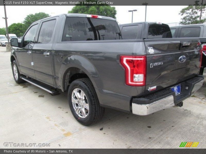 Magnetic Metallic / Medium Earth Gray 2015 Ford F150 XLT SuperCrew