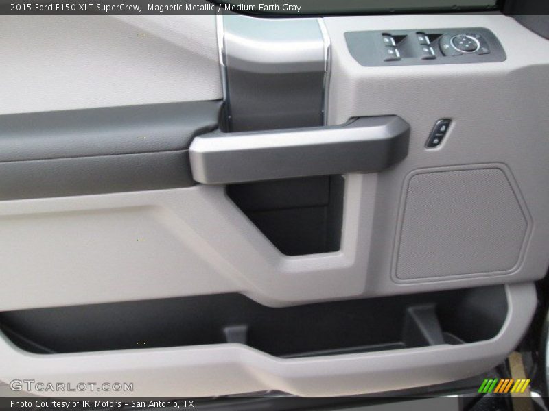 Magnetic Metallic / Medium Earth Gray 2015 Ford F150 XLT SuperCrew