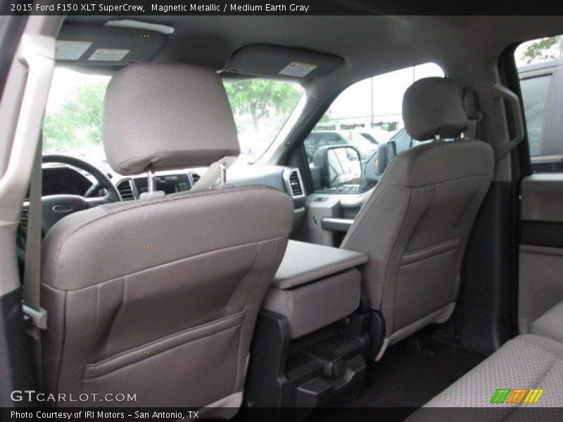 Magnetic Metallic / Medium Earth Gray 2015 Ford F150 XLT SuperCrew