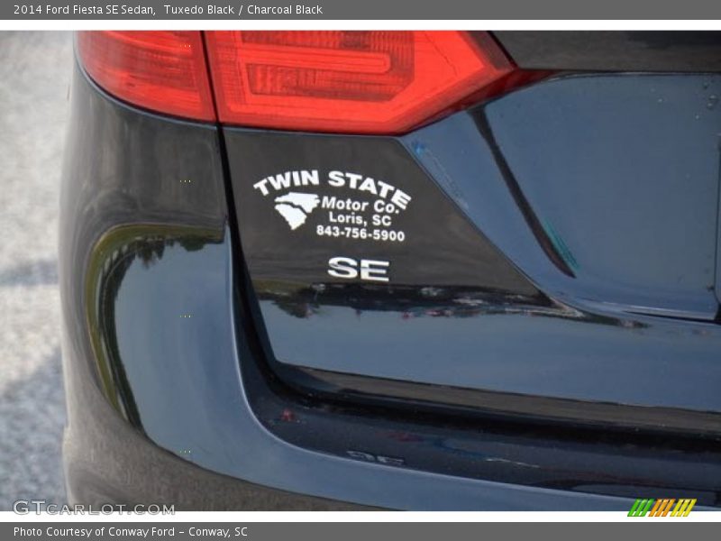 Tuxedo Black / Charcoal Black 2014 Ford Fiesta SE Sedan