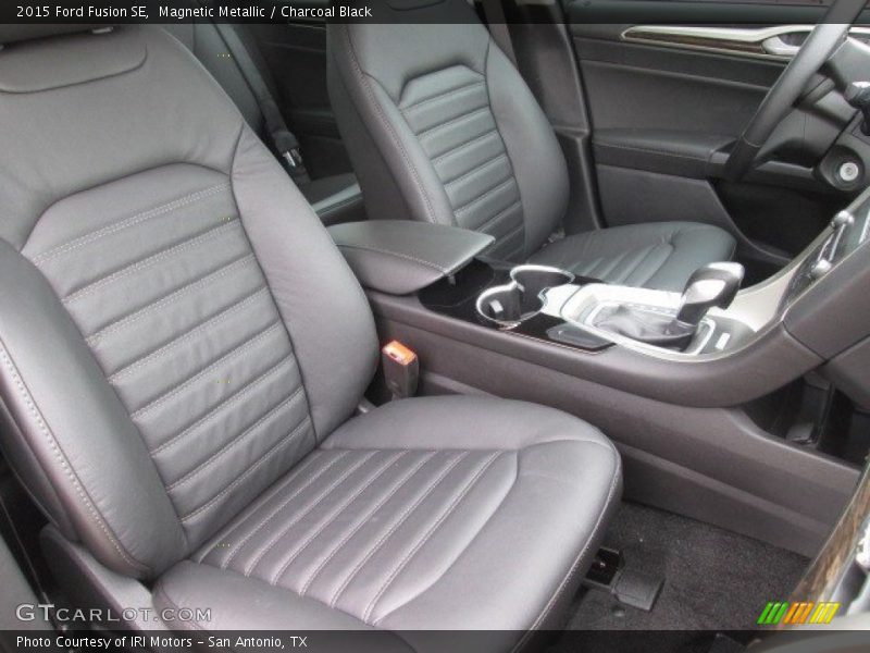 Magnetic Metallic / Charcoal Black 2015 Ford Fusion SE