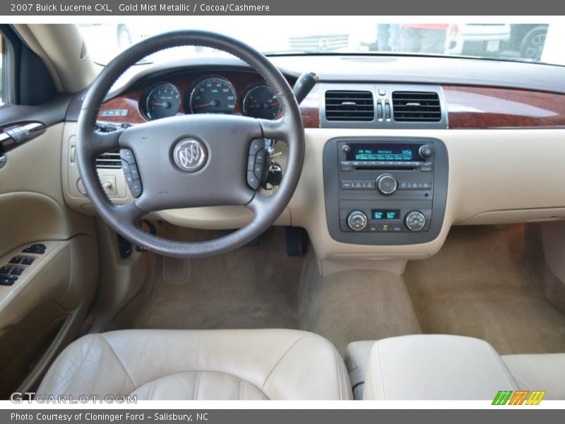 Dashboard of 2007 Lucerne CXL