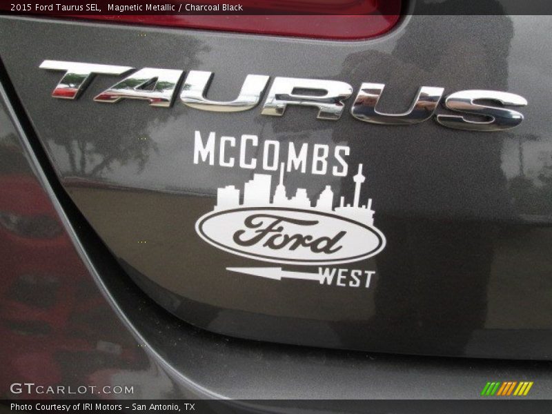 Magnetic Metallic / Charcoal Black 2015 Ford Taurus SEL