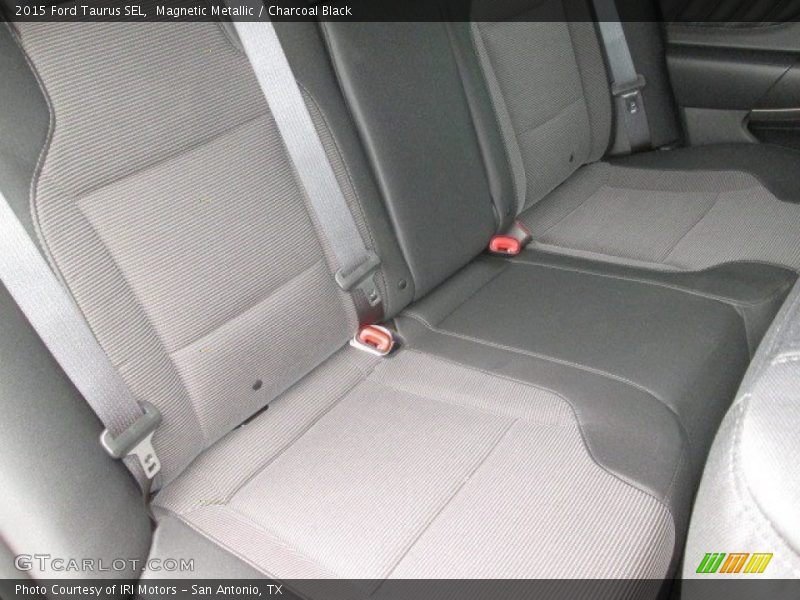 Magnetic Metallic / Charcoal Black 2015 Ford Taurus SEL