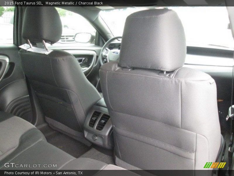 Magnetic Metallic / Charcoal Black 2015 Ford Taurus SEL