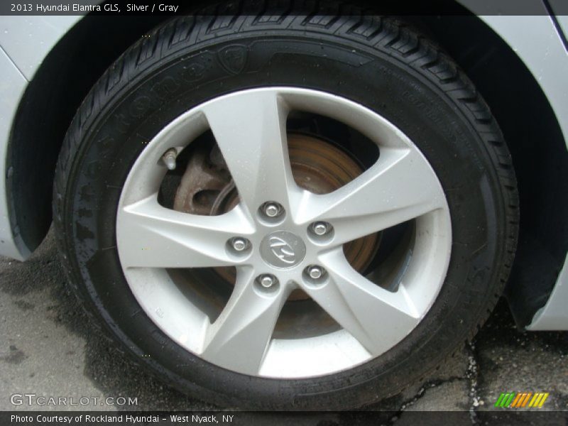 Silver / Gray 2013 Hyundai Elantra GLS