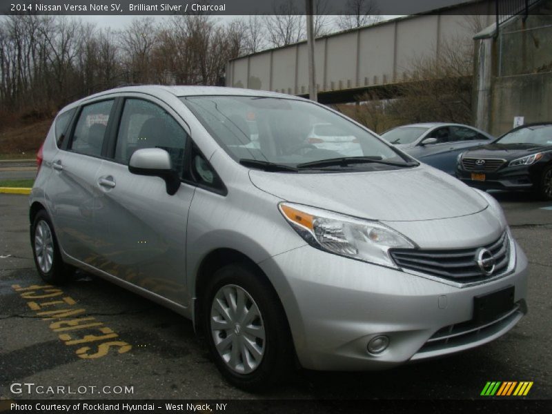 Brilliant Silver / Charcoal 2014 Nissan Versa Note SV