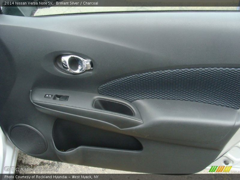 Brilliant Silver / Charcoal 2014 Nissan Versa Note SV