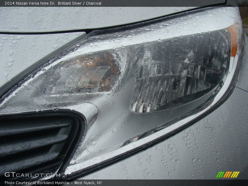 Brilliant Silver / Charcoal 2014 Nissan Versa Note SV
