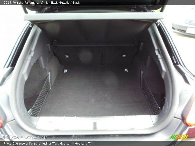  2015 Panamera 4S Trunk