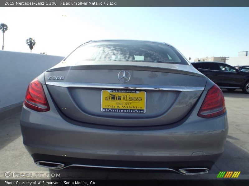 Paladium Silver Metallic / Black 2015 Mercedes-Benz C 300