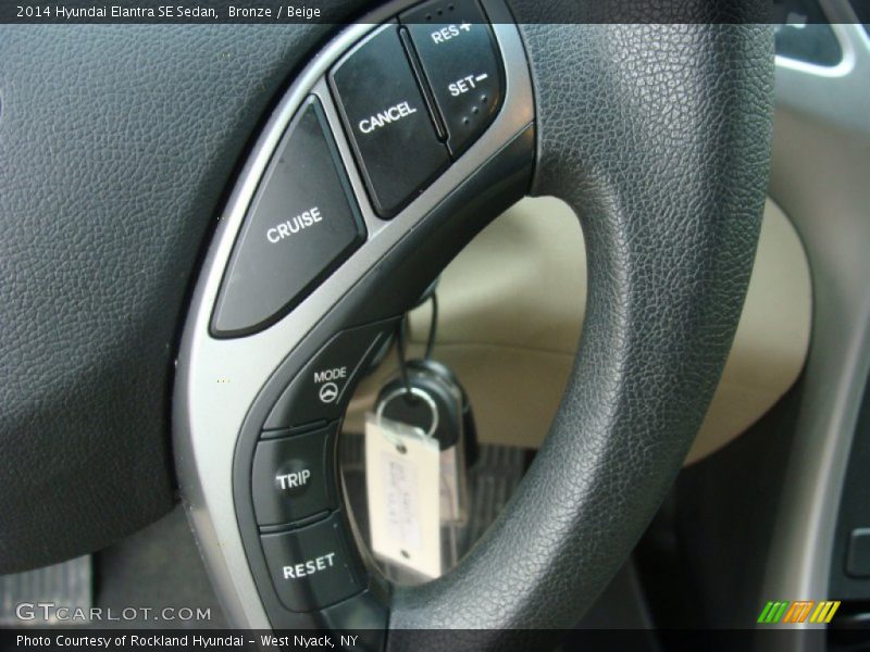 Bronze / Beige 2014 Hyundai Elantra SE Sedan