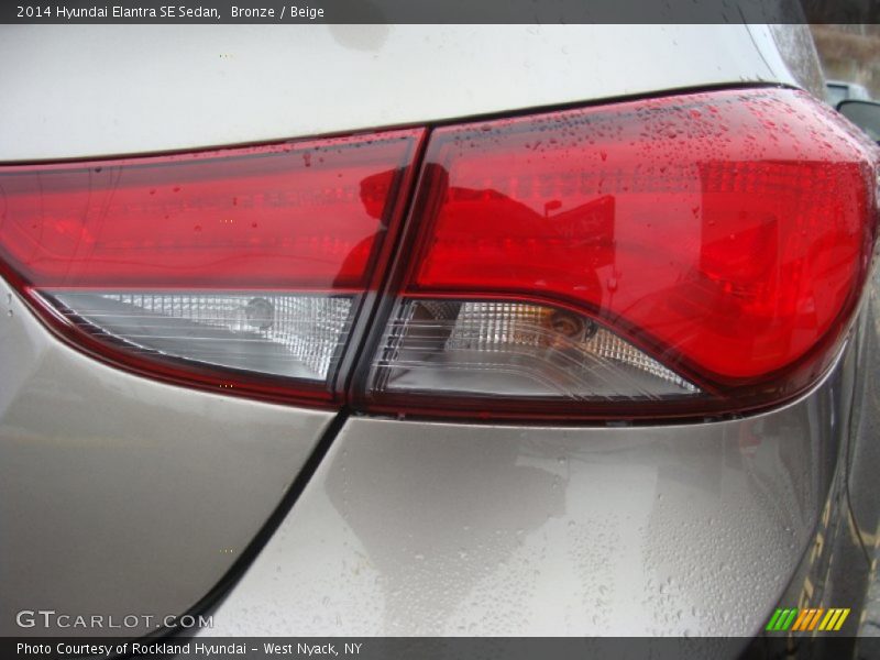 Bronze / Beige 2014 Hyundai Elantra SE Sedan